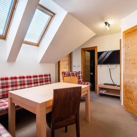 Hotel Kukucka Lomnica - 4*