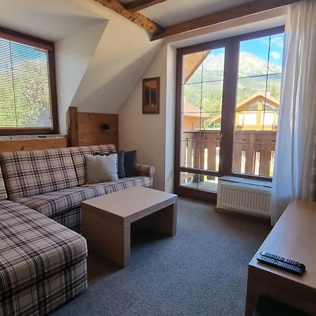 Отель Kukucka Lomnica - 4*