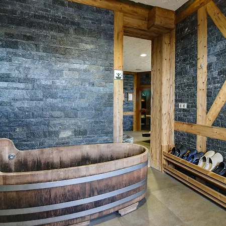 Kukucka Lomnica - 4* Tatranská Lomnica